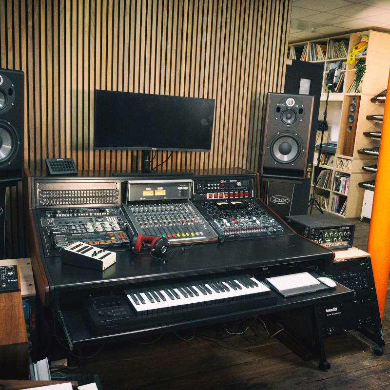 resonance studios